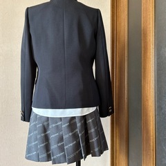 小学校卒業スーツ　１６５センチの画像