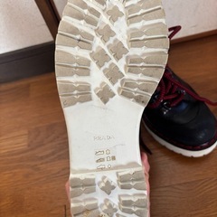 PRADAのブーツの画像