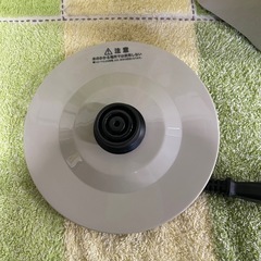 J714⭐️ニトリ1.2L電気ケトルの画像