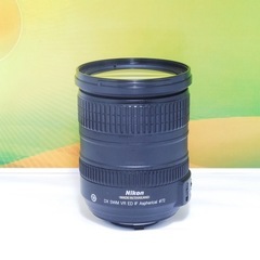 これ1本でOK✨美品✨Nikon AF-S 18-200mm f3.5-5.6 VR 手ぶれ補正 広角から望遠まで 万能ズームレンズの画像