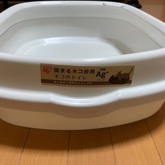 新品未開封！消臭猫砂12L➕猫トイレセットの画像