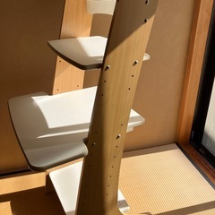 パソコンデスクの画像