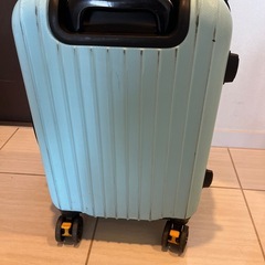 スーツケースの画像