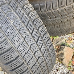 スタッドレスタイヤホイル付195-65-15の画像