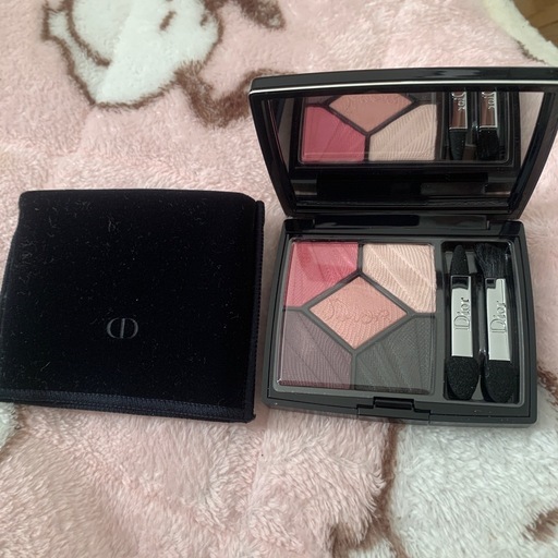 Dior化粧品交渉中
