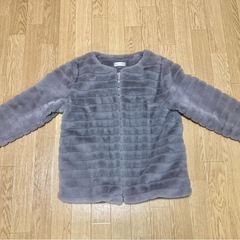 【新品•未使用】GARLAND FERRIS　フェイクファーコートの画像