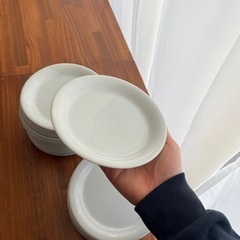 美品！お皿　食洗機・電子レンジOK！の画像