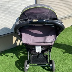 二人乗りベビーカーの画像