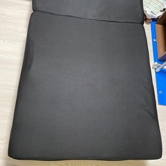 折りたたみ式シングルベッド🛏️の画像