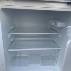 🌸YAMADA ノンフロン冷凍冷蔵庫  YRZ-C09B1の画像