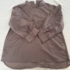 ブラウスの画像