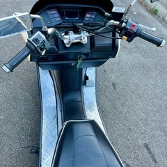 21日まで限定価格★フュージョンx ベージュ　カウル社外新品　★の画像