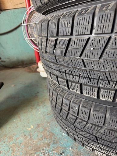 タイヤのみヨコハマIG60 215\65r16 目良し！