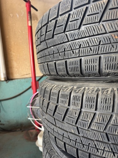 タイヤのみヨコハマIG60 215\65r16 目良し！
