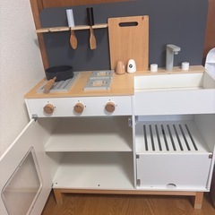 【お取引中】おままごとキッチン 木製 の画像