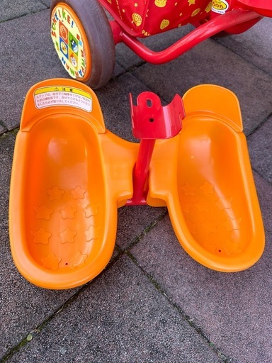 三輪車 アンパンマンデラックスR レッド