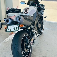 YZF R1 2009 逆車　18000キロの画像