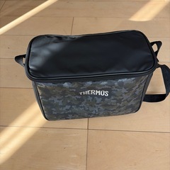 サーモス　保冷バック　THERMOS ソフトクーラーバック　10L スポーツ　アウトドアの画像