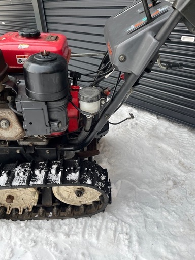 札幌近郊旭川ニセコ送料無料】HONDA 除雪機 HS870【格安】 (ガレージ