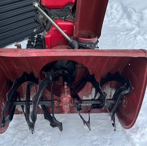 札幌近郊旭川ニセコ送料無料】HONDA 除雪機 HS870【格安】 (ガレージ