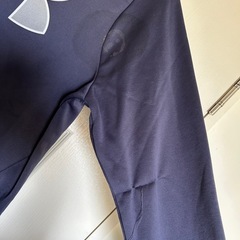 アンダーアーマー パーカー タグ付き (訳あり)の画像