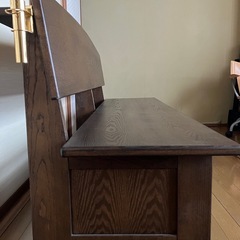 教会の椅子の画像