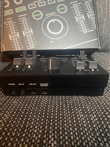 Roland VT-4 ボイストランスフォーマー 箱あり・動作良好（配信／ボーカル用）