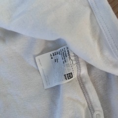 ユニクロ　前開き肌着セットの画像