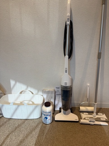 再投稿）お掃除セット (あさ) 県庁前の生活家電《掃除機》の中古