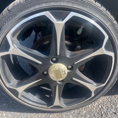 ホイールタイヤ　16インチの画像