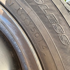 【一時中止】YOKOHAMA スタッドレスタイヤ　155／65／R14の画像