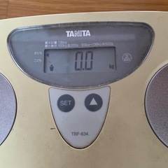 タニタ体重計の画像