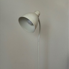 IKEA スタンドランプの画像