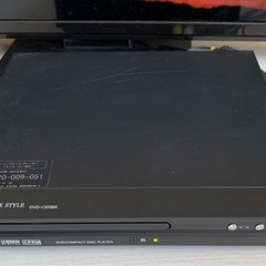 DVDプレーヤー DVD-V303BKの画像