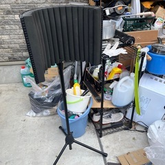 ユーチューバー用遮音カバースタンド付きの画像