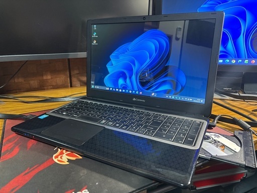 ノートパソコン Gateway Windows 11 25H2 CPU i7-4510u メモリ16GB SSD 256GB Office2021