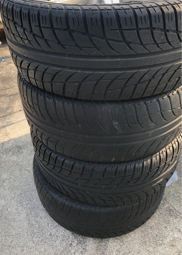 214/45ZR17 5穴　PCD100  OFF48　17×7J