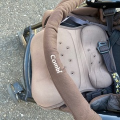 コンビ　ベビーカーの画像