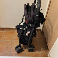 アップリカ　ベビーカー　ラクーナ　キャリートラベルシステムの画像