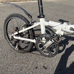 自転車　折りたたみ　ミニベロ　アサヒ　asahi アルブレイズ　８段変速　ホワイト の画像