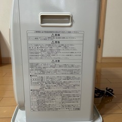 石油ストーブの画像