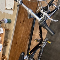 【チェーン新品！6段変速】700×28cクロスバイク　ブラックの画像