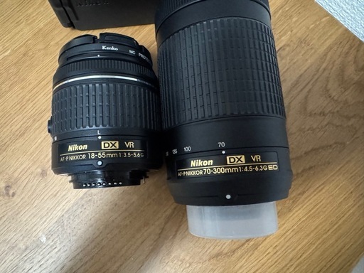 Nikon 一眼レフ D5600 レンズ•バッテリー付き