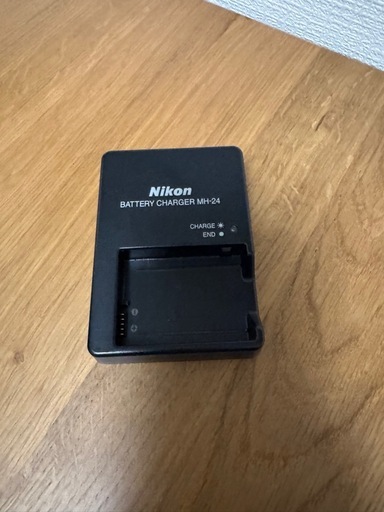 Nikon 一眼レフ D5600 レンズ•バッテリー付き