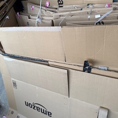 ダンボール取りに来れる人(軽トラの画像