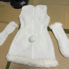 うさぎ　コスプレ　クリスマス　
耳カチューシャ付きの画像