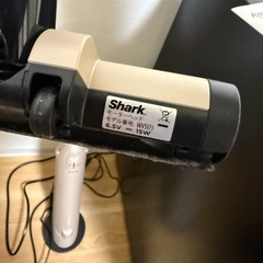 Shark EVOPOWER DX 充電式ハンディクリーナー WV517Jの画像