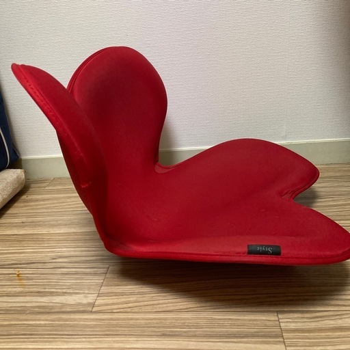 【まとめ売り】MTG ボディメイクシート Style レッド＆ベージュ 美品】MTG Style スタイルスタンダード ボディメイクシート チェア