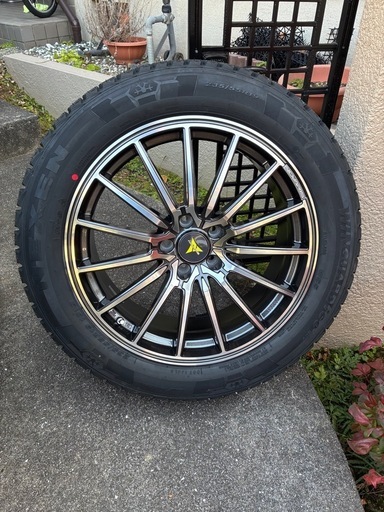 【組込済　未使用品】235/55R19スタッドレス4本セット 