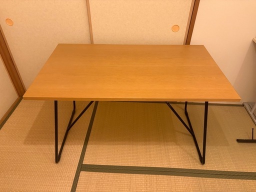無印良品ダイニングテーブル (R H) 横堤のオフィス用家具《机》の中古